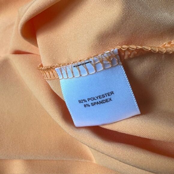 Peter Millar Summer Comfort Pumpkin Short Sleeve‎ Golf Polo in Size Small - Picture 4 of 5